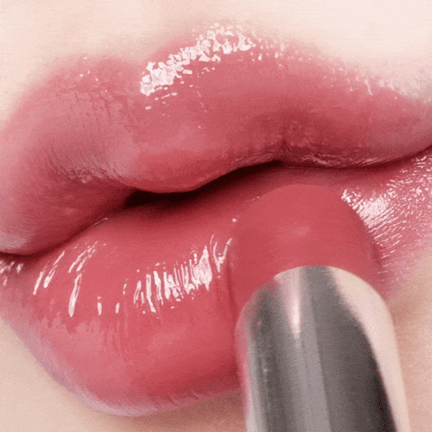 Laka Bonding Glow Lipstick huulilla video
